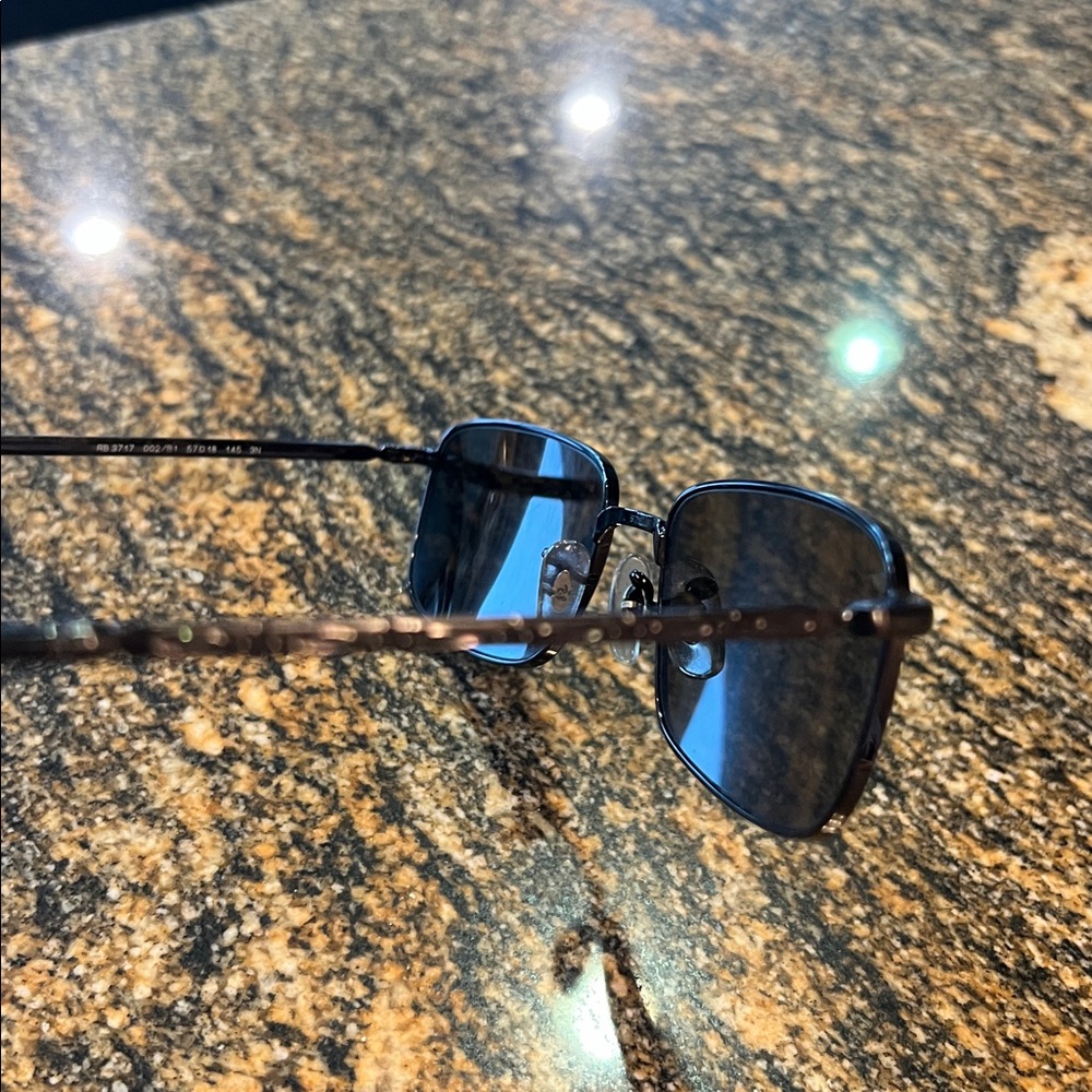 Ray-Ban Classic Black Rectangular Sunglasses - image 3